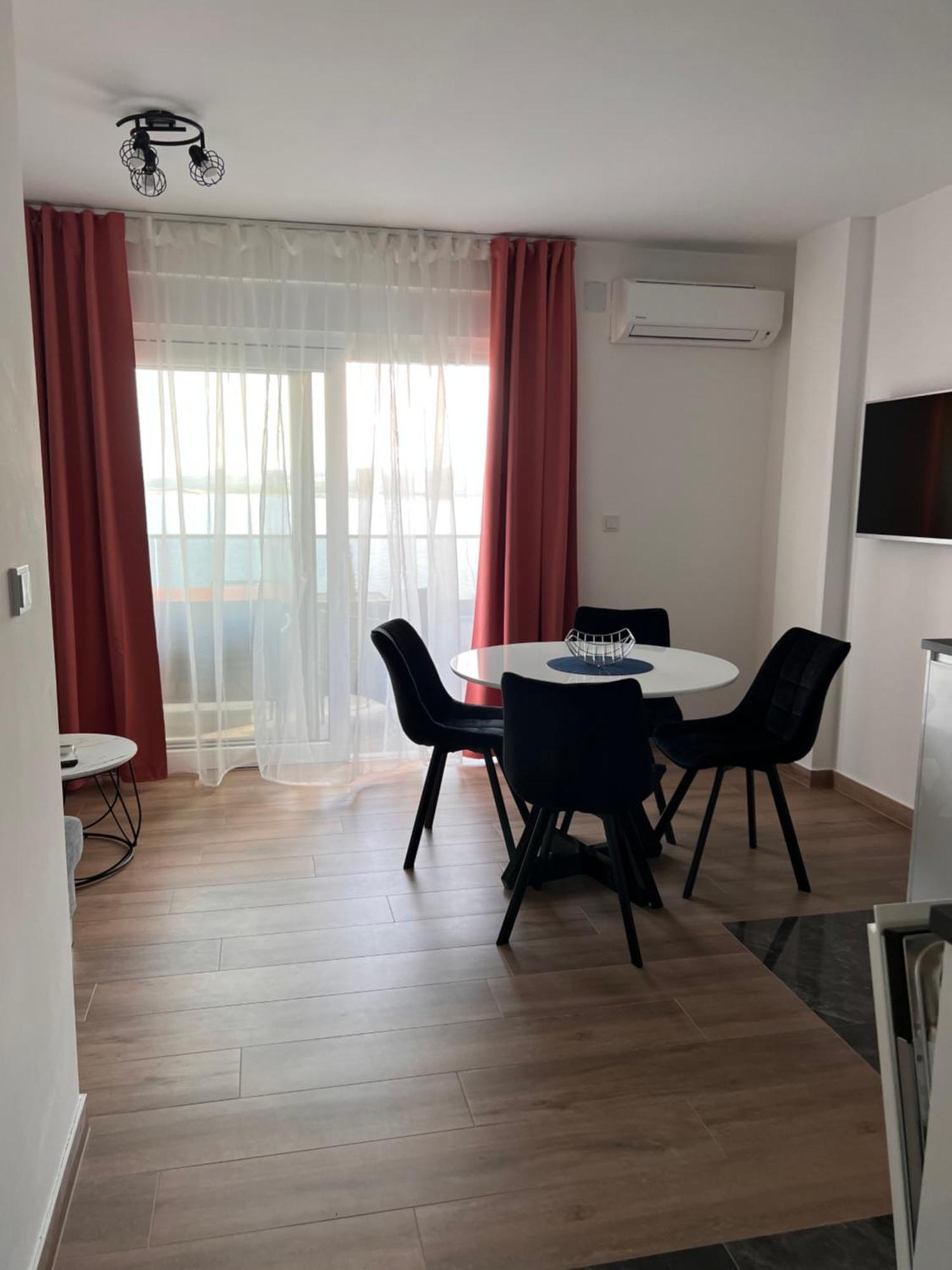 Appmishadze Lägenhet Crikvenica Exteriör bild